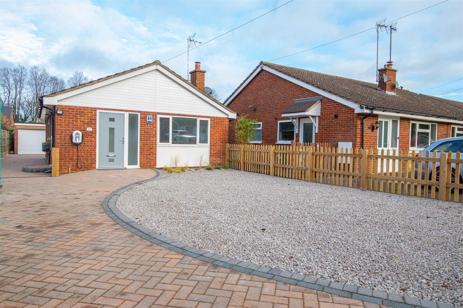 Elm Grove, Woburn Sands